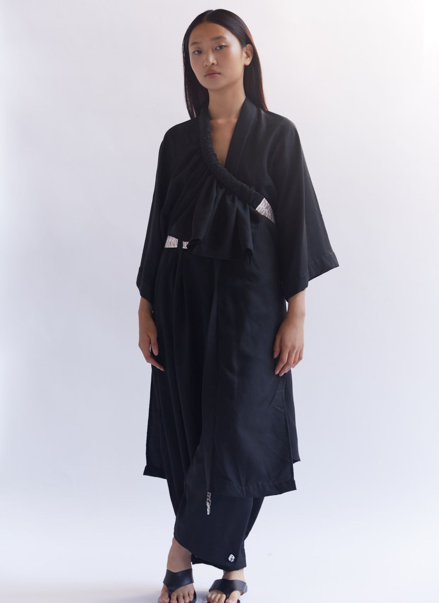Kimono noir pour femme
